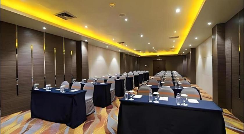 Aria Barito Hotel Banjarmasin  Exterior foto